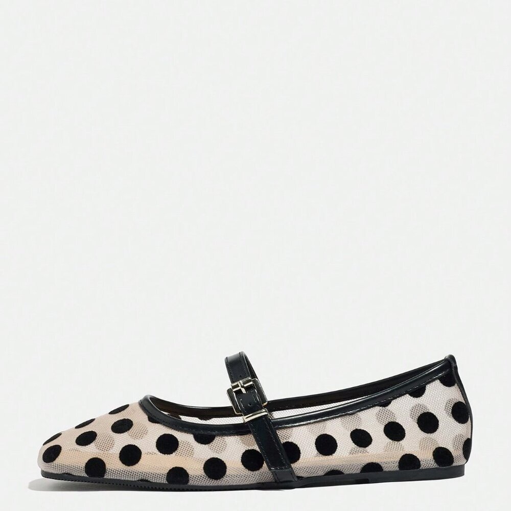 Apricot Casual Women's Plus Size Square Toe Polka Dot Mary Jane Shoes - Picture 4 of 5